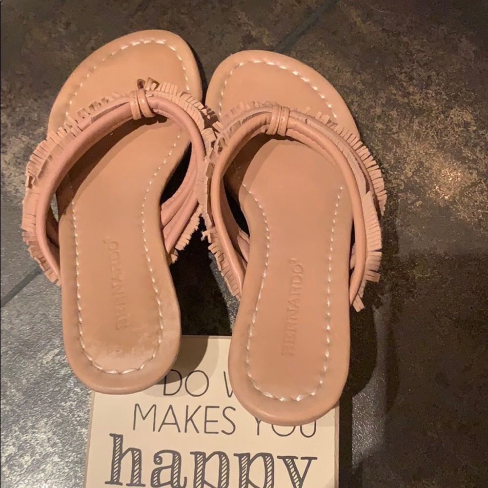 Bernardo worn twice. EUC blush color - Picture 4 of 5